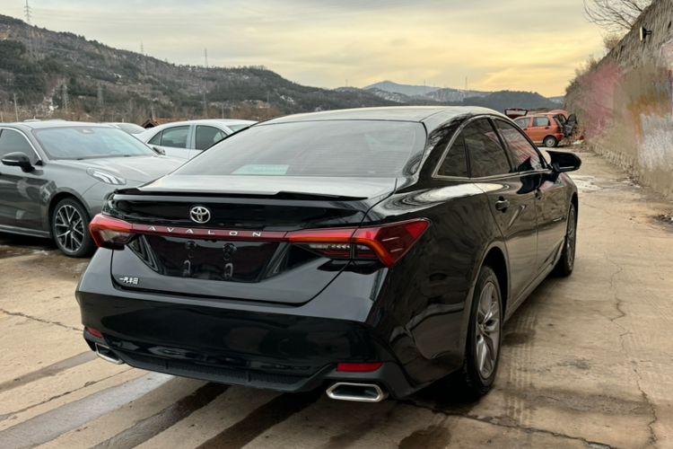 Used Toyota Avalon 2019 2.5L Ambition Version China VI Standard Exterior 7