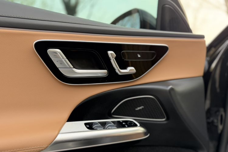 Used Mercedes-Benz E-Class 2024 E 260 L
