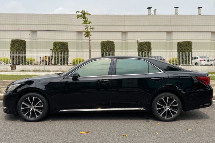 Used Toyota Crown 2018 2.0T Fashion Edition