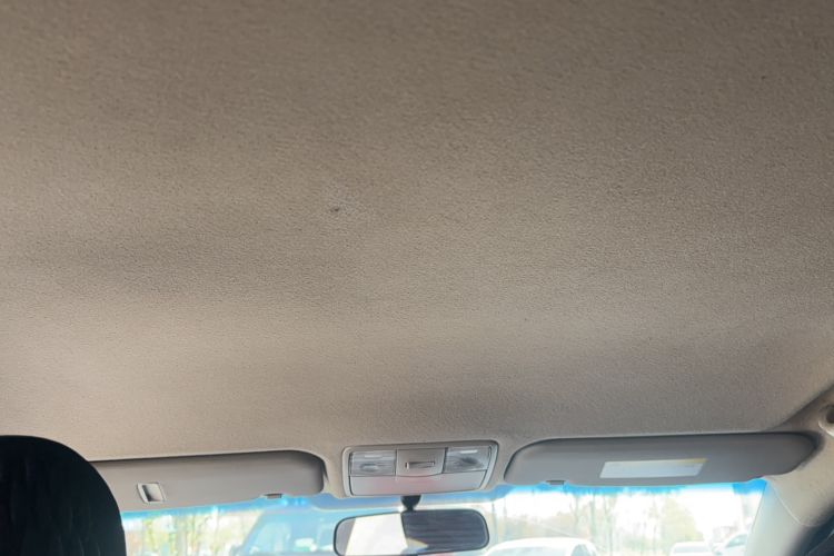 Used Kia K2 2015 Sedan 1.4L Automatic GLS Headliner