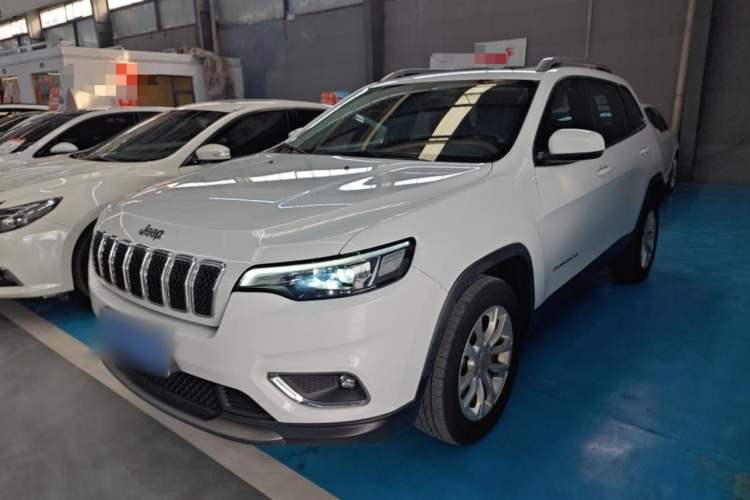 Used Jeep Cherokee 2019 2.0T Two-Wheel Drive Smart Enjoyment Version China VI
