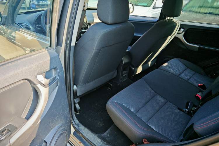 Used Chery Tiggo 3 2015 1.6L Manual Fashion Sport Edition
