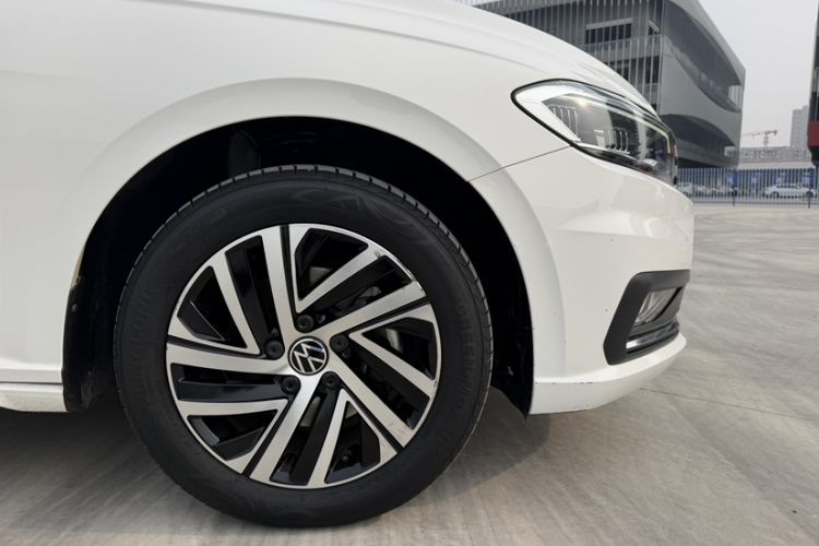 Used Volkswagen Lavida 2022 280TSI DSG Comfort Edition Exterior 9