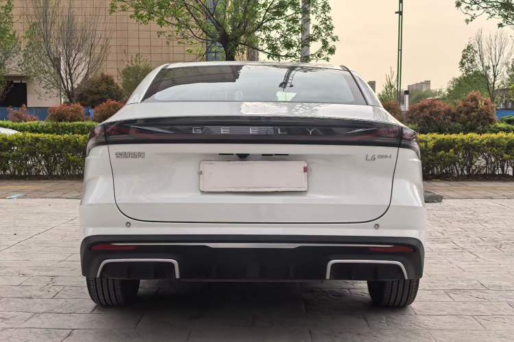 Used Geely Galaxy L6 2025 EM-i 140km Explorer+ Edition
