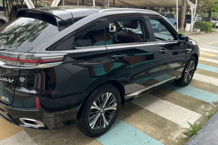 Used Honda UR-V 2020 370TURBO Two-Wheel Drive Luxury Edition Exterior 9