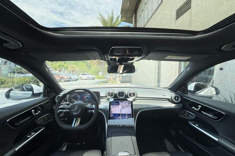 Used Mercedes-Benz C-Class 2025 C 260 L Sport Edition Interior 1