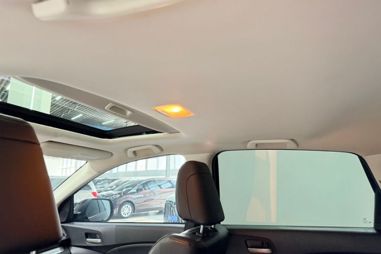 Used Honda CR-V 2013 2.4L four-wheel drive luxury version