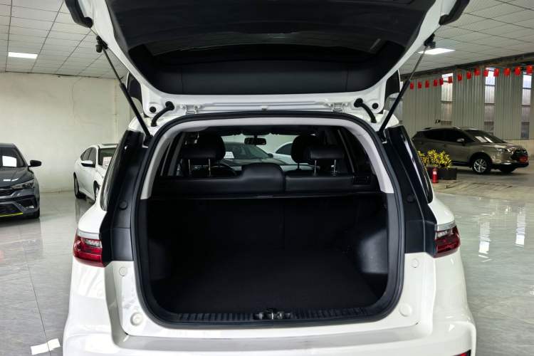 Used Geely Auto Vision X6 2020 1.4T CVT Luxury Edition
