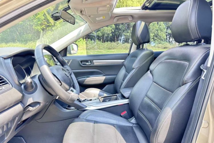 Used Renault Koleos 2018 2.0L Two-Wheel-Drive Luxury Edition