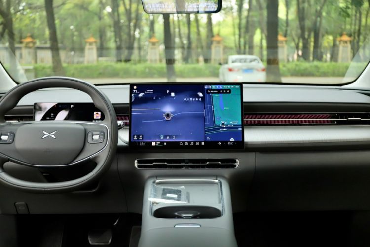 Used XPeng G6 2025 625 Long-Range Max Flagship Edition
