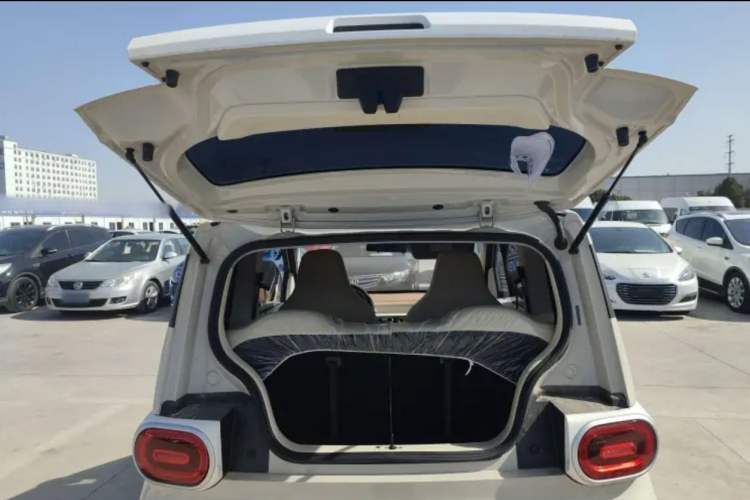 Used Wuling Hongguang MINIEV 2024 3rd Generation 215km Advanced Version