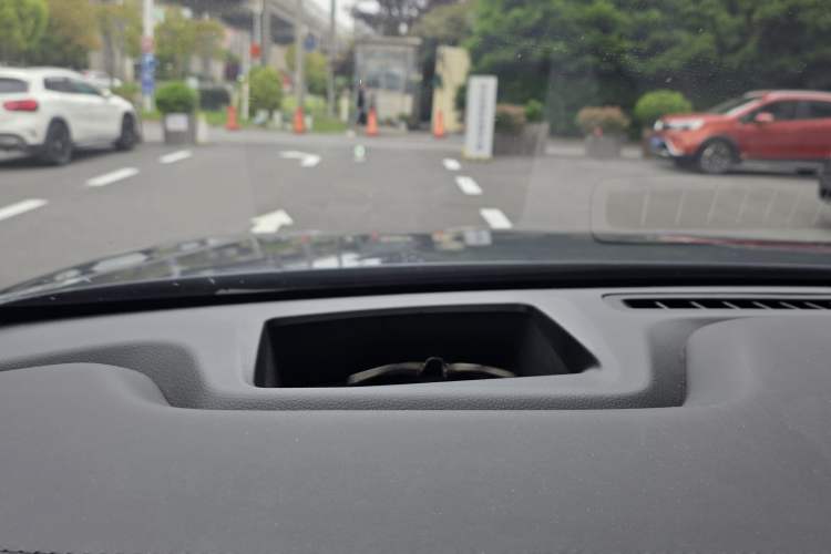 Used Nio EC6 2020 430 km Sport Version Interior 6