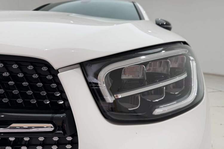 Used Mercedes-Benz GLC Coupe 2021 GLC 260 4MATIC Coupe SUV Left Front Headlight