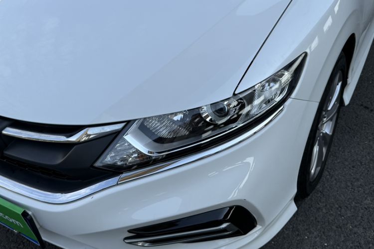 Used Honda Jade 2020 1.8L automatic Comfort version Exterior 5