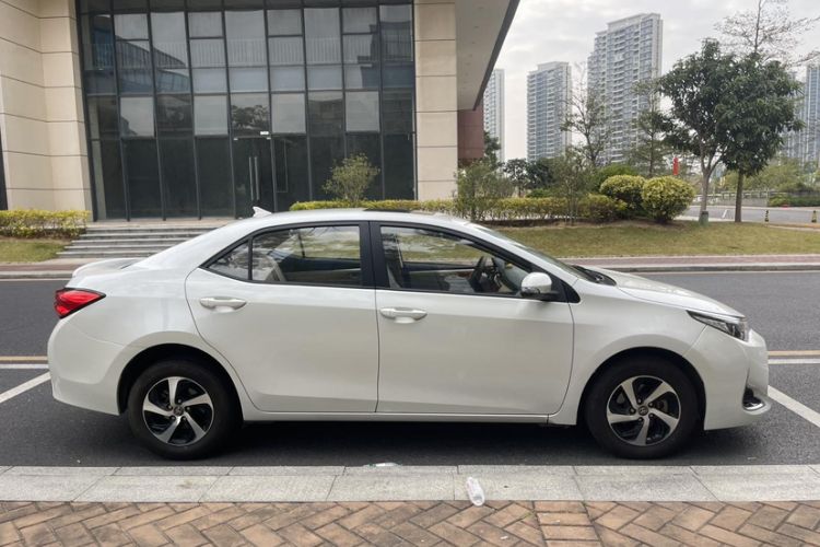 Used Toyota Levin 2017 Revised 185T CVT Elite Edition China V Standard