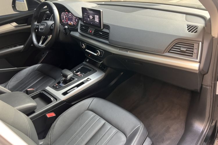 Used Audi Q5L 2020 40 TFSI Prestige Fashion Edition Interior 5