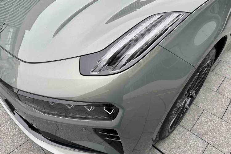 Used Zeekr 001 2026 Model 103° Rear-Drive Max Version Exterior 11