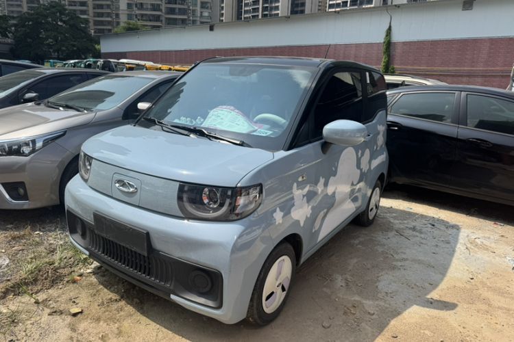 Used Chery New Energy QQ Ice Cream 2022 170km Sundae Phosphate Lithium-Ion