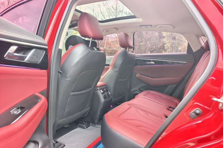 Used CHANGAN CS85 COUPE 2019 1.5T DCT Luxury Version China VI Standard