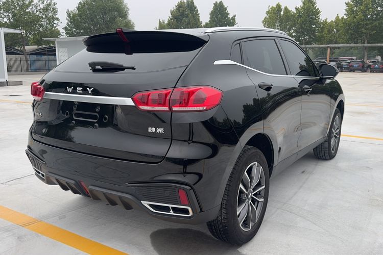 Used Wey VV5 2021 1.5T Two-Wheel Drive Color Pioneer