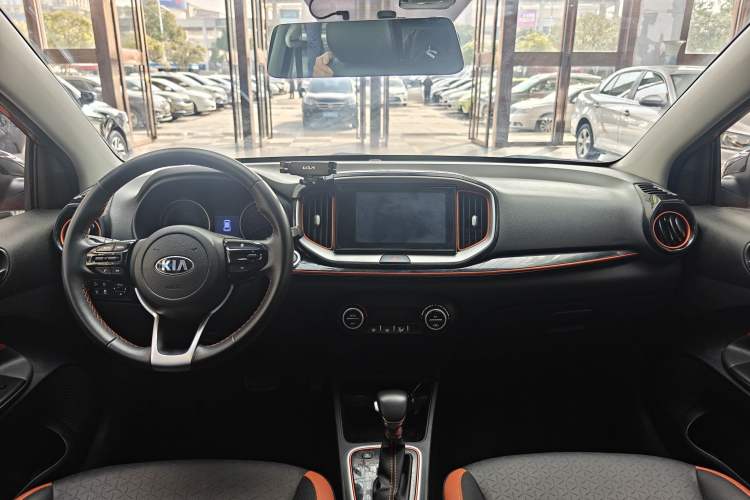 Used Kia kx1 Stonic 2019 1.4L Automatic Fun Edition China VI
