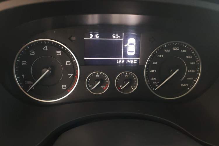 Used BORGWARD BX5 2017 20TGDI Automatic Two-Wheel Drive Pioneer Edition