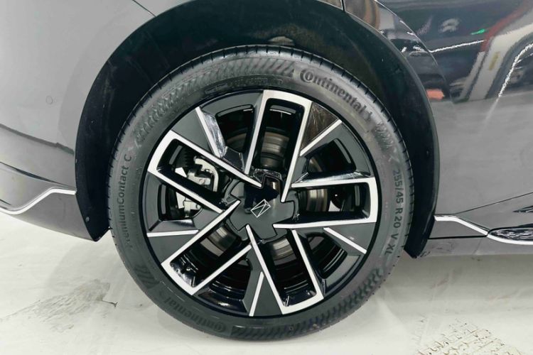 Used Avatr 06 2025 Max Extended-Range Edition