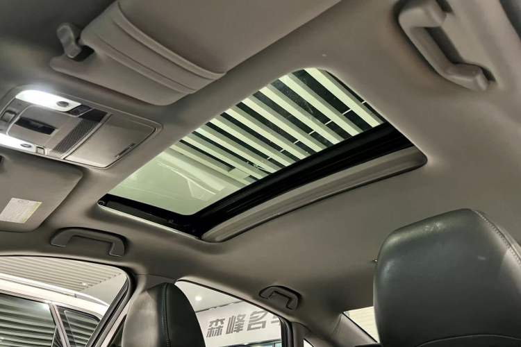 Used Honda Spirior 2015 2.0L Prestige Edition