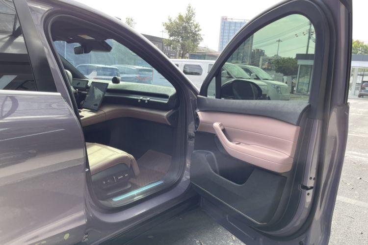 Used Nio EC6 2024 100 kWh
