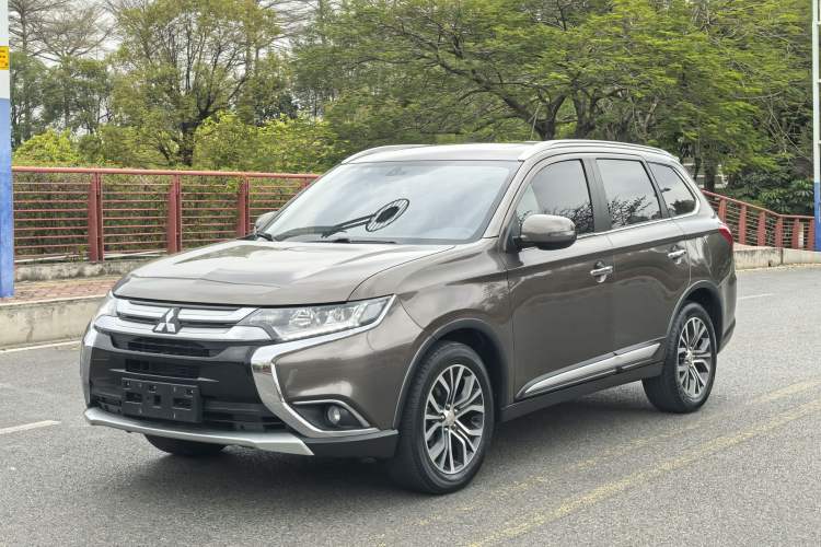 Used Mitsubishi Outlander 2018 2.4L 4x4 Elite Edition 5 Seats