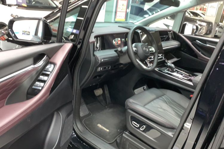 Used GAC Trumpchi M8 2024 Master Series 400T Prestige Edition Interior 5