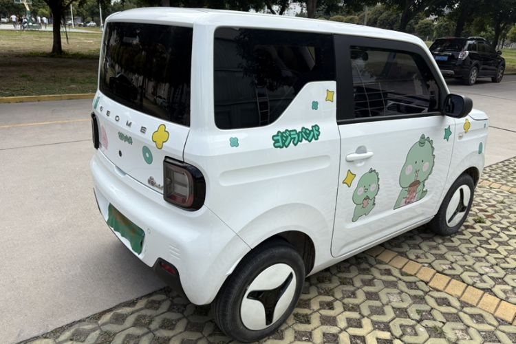 Used Geely Galaxy Panda 2023 Panda Mini 120km Super Cute Bear
