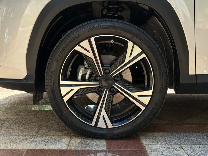 Geely Auto Emgrand X7 Sport 2026 Model 1.5TD Beloved — снимка 15