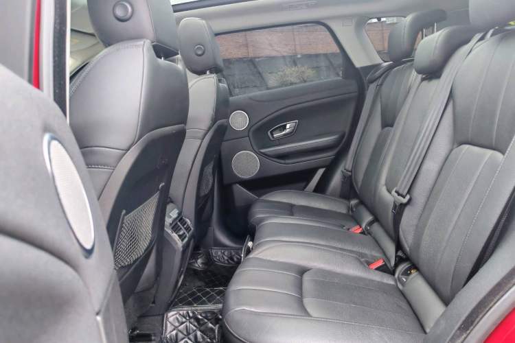 Used Land Rover Range Evoque 2018 240 PS SE Smart Brilliance Edition