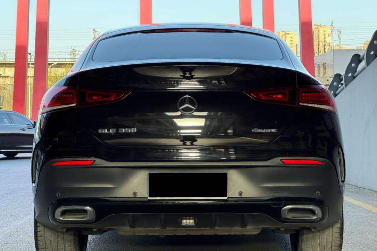 Used Mercedes-Benz GLE Coupe 2020 GLE 350 4MATIC Coupe SUV Luxury Model