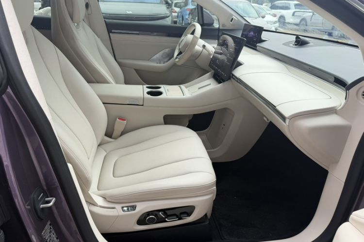 Used Hima Luxeed R7 2024 All-Electric 736 km Ultra