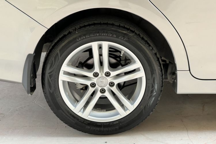 Used FAW Junpai A70 2016 1.6L Automatic Luxury Model Exterior 9