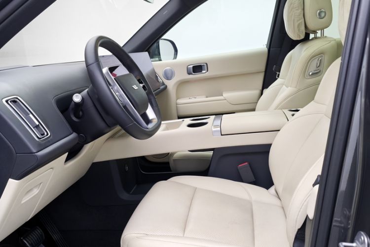 Used Li Auto L8 2023 Pro Model