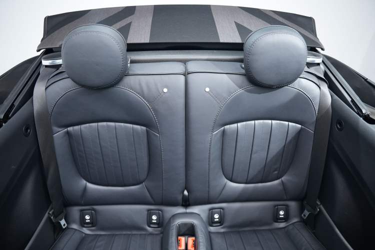 Used MINI 2018 1.5T COOPER CABRIO Artist
