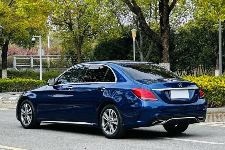 Used Mercedes-Benz C-Class 2019 C 180 L Fashion Edition Sport Version Exterior 11