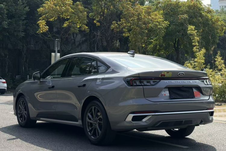 Used Ford Mondeo 2025 2.0T EcoBoost Luxury Version
