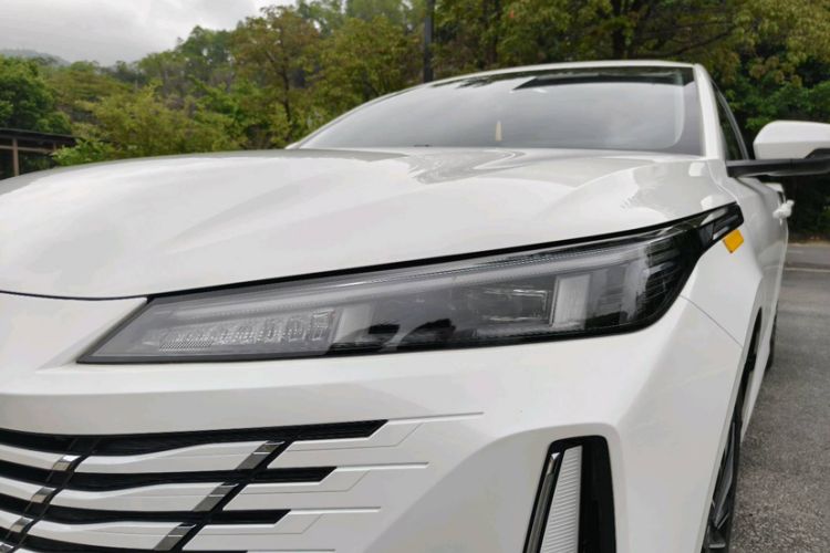 Used CHANGAN Eado PHEV 2025 Smart New Blue Whale 145KM High-Energy Edition
