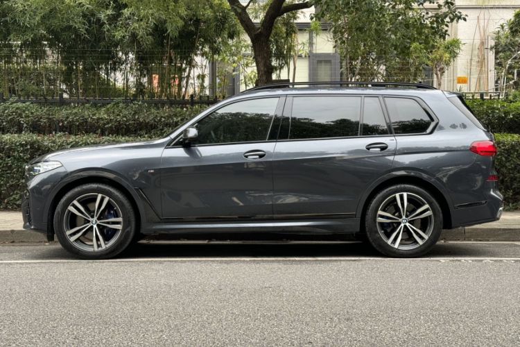 Used BMW X7 2020 xDrive40i Luxury M Sport Package