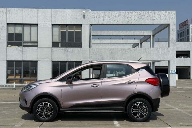 Used BYD Yuan Pro 2023 401KM Luxury Version Exterior 8