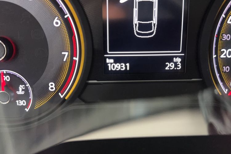 Used Volkswagen Lamando 2019 280TSI DSG Comfort Edition China VI standard Odometer Close Up