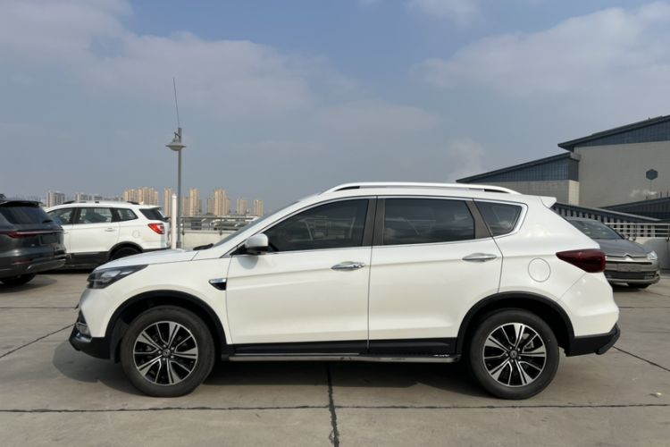 Used Dongfeng Aeolus AX7 2018 Classic 1.6T Automatic Luxury Model
