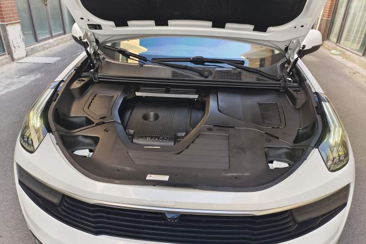 Used Lynk & Co 01 2019 2.0T Two-Wheel-Drive Pro Version China VI Standard