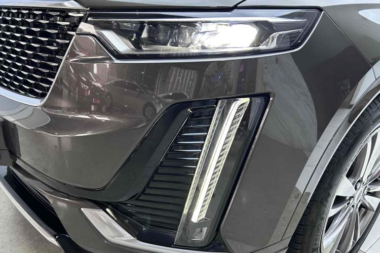 Used Cadillac XT6 2020 28T Six-Seater Four-Wheel-Drive Luxury Version
