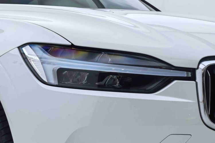 Used Volvo XC60 2021 T5 4x4 Smart Luxury Edition Exterior 12