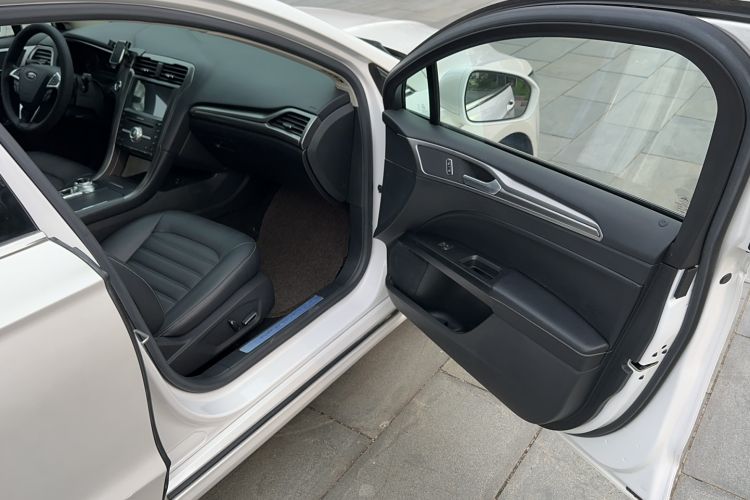 Used Ford Mondeo 2017 EcoBoost 180 Stylish Model